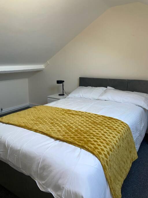 Modern 1 Bed Apartment In The City Centre Of Derby Luaran gambar