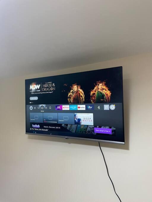 Modern 1 Bed Apartment In The City Centre Of Derby Luaran gambar